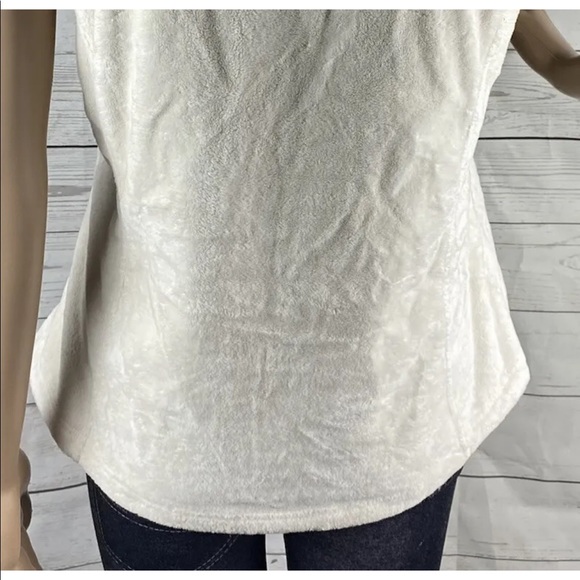 Horny Toad Minky Vest 💕 - Picture 12 of 13